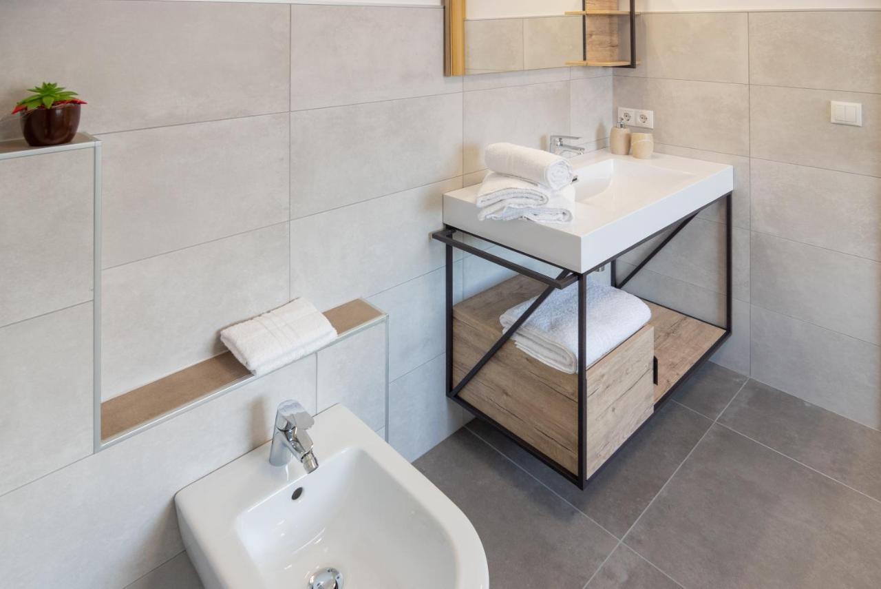 רצ'ינס B&B Fruehlingsheim מראה חיצוני תמונה